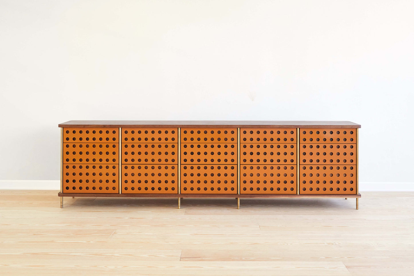 STRATA CREDENZA Five Bay