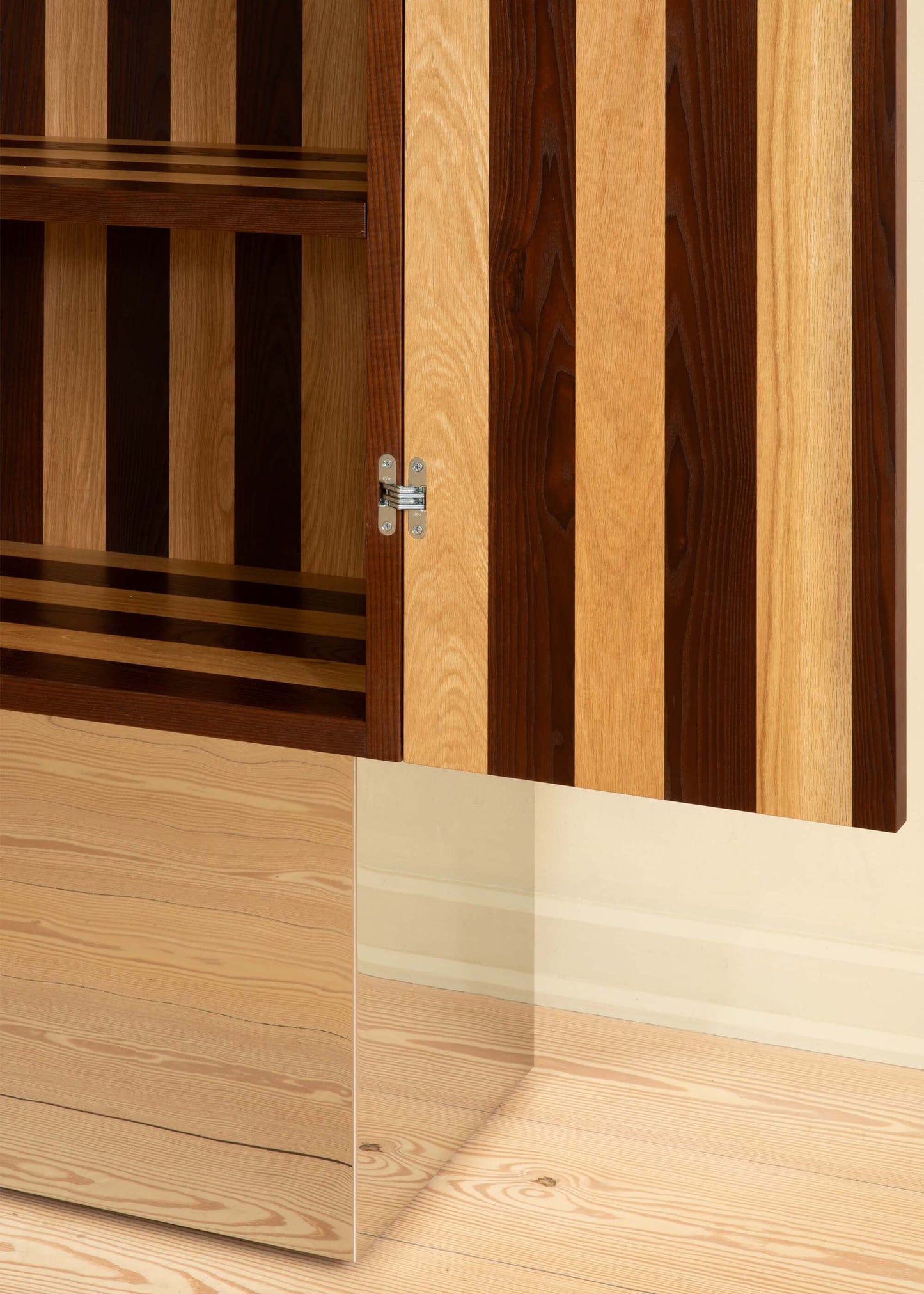 COOPERAGE CABINET