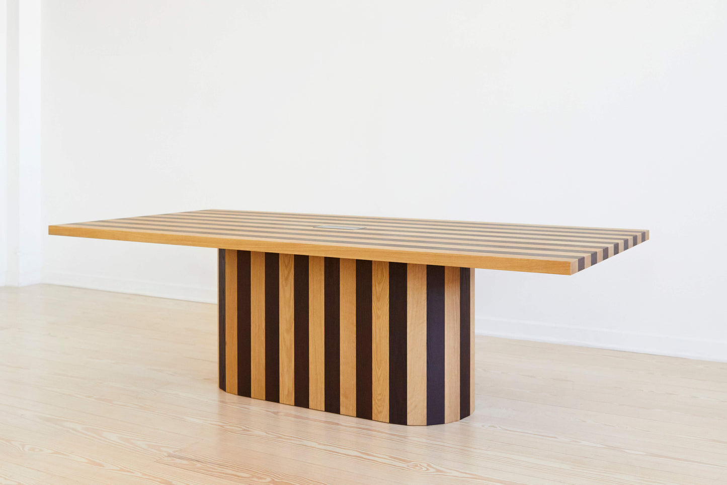 COOPERAGE DINING TABLE Pedestal / Racetrack