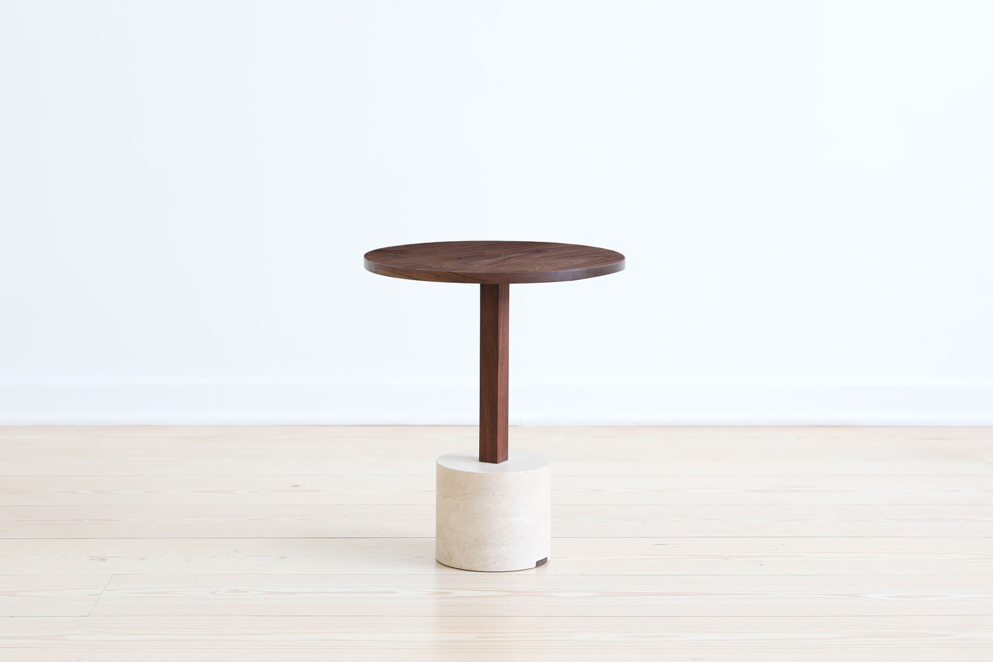 FOUNDATION SIDE TABLE Round