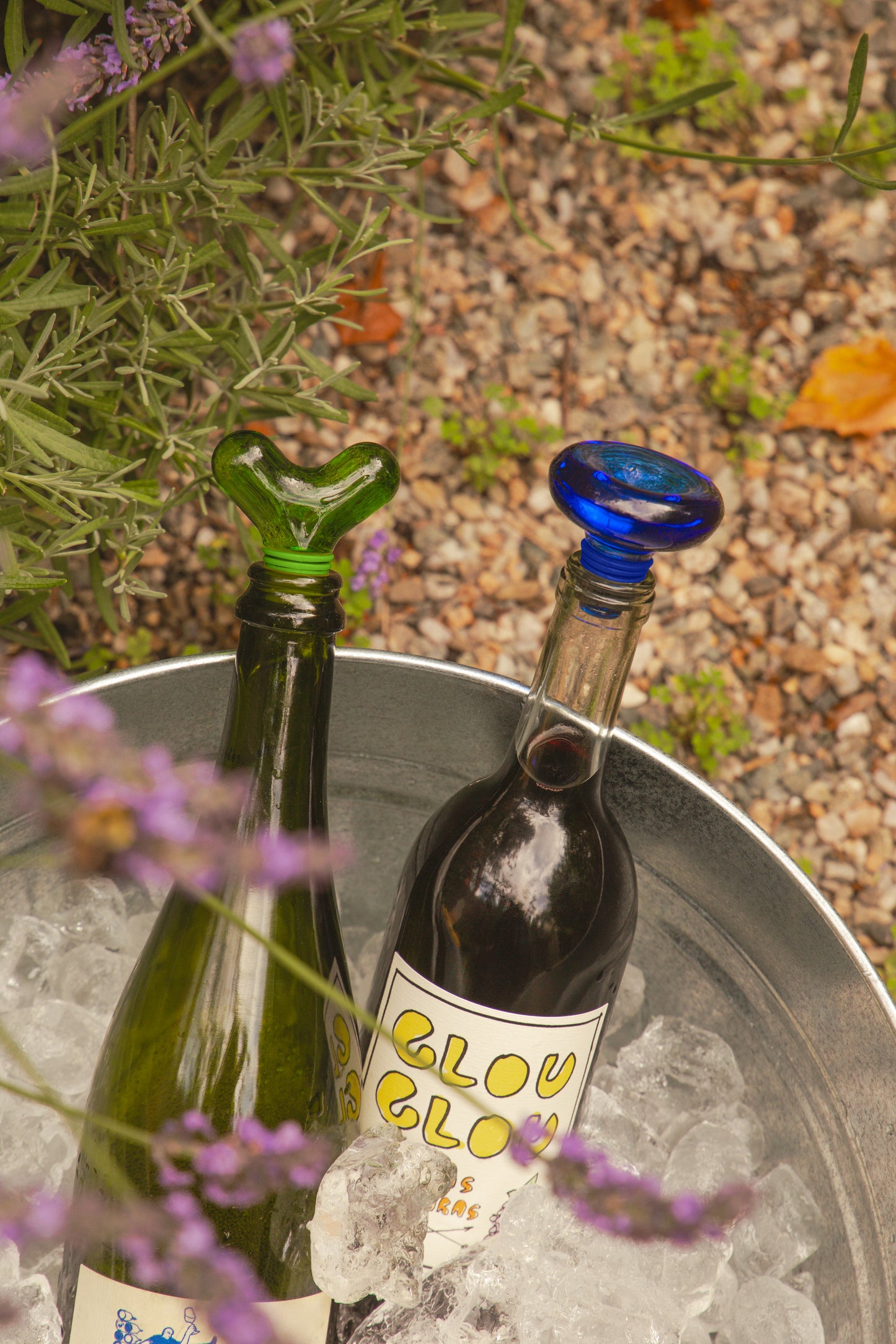 HOBKNOB BOTTLE STOPPER