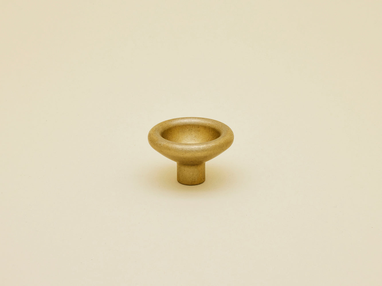 CONCAVE KNOBS - Brass