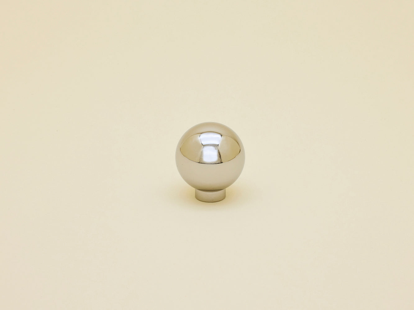 CONVEX KNOBS - Brass