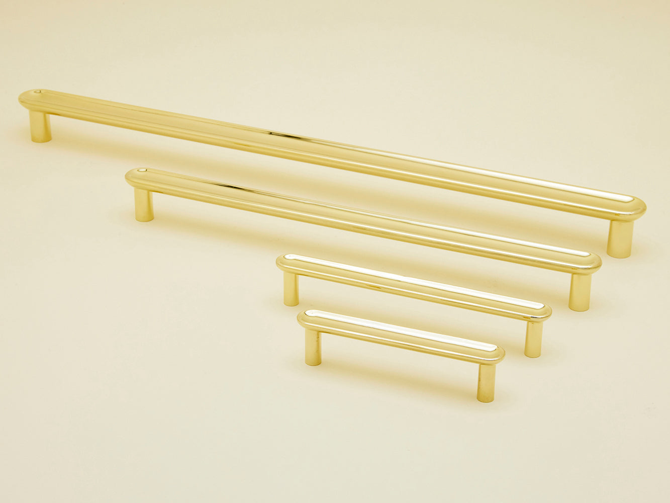 CONCAVE APPLIANCE PULLS - Brass
