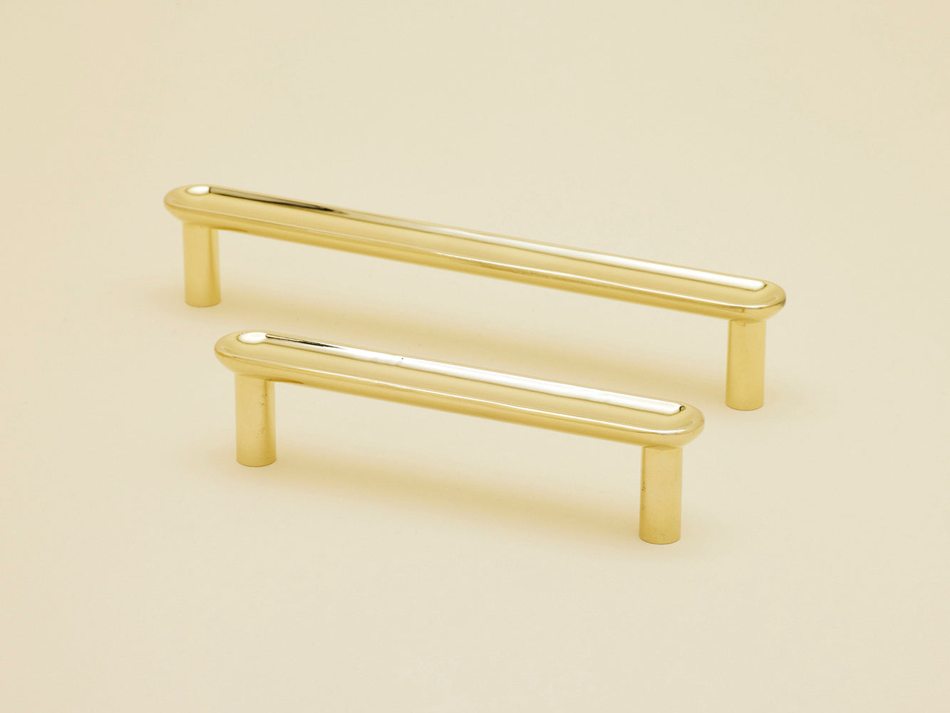 CONCAVE CABINET PULLS - Brass