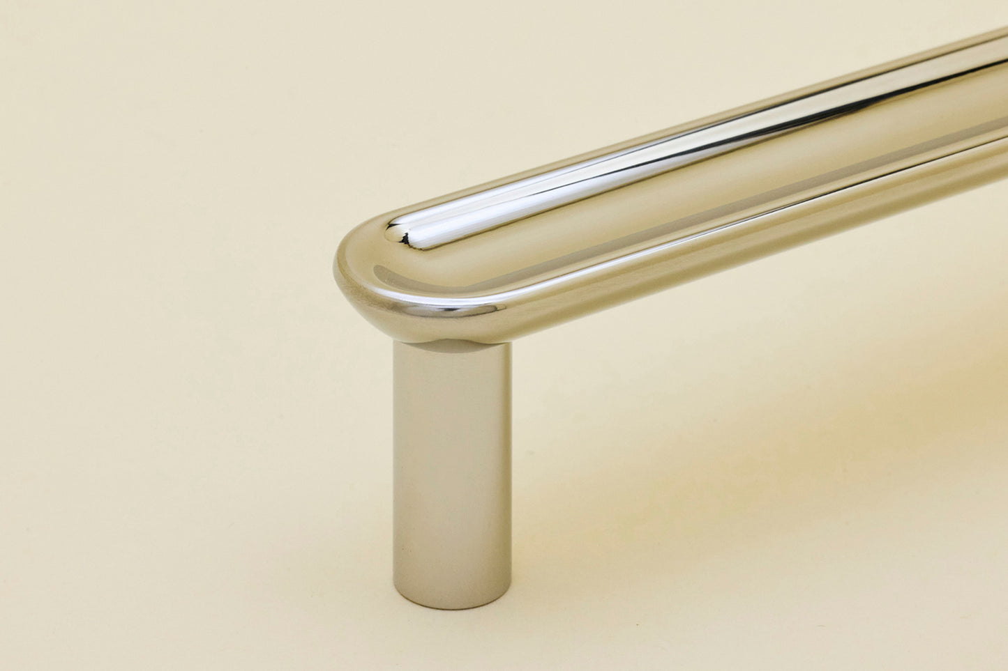 CONCAVE APPLIANCE PULLS - Brass