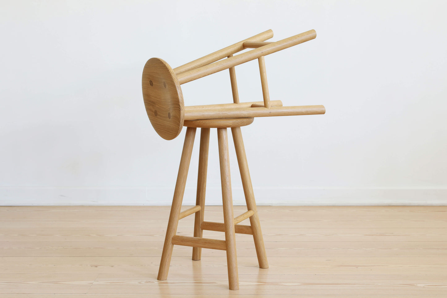 Range Stool White Oak_In Stock