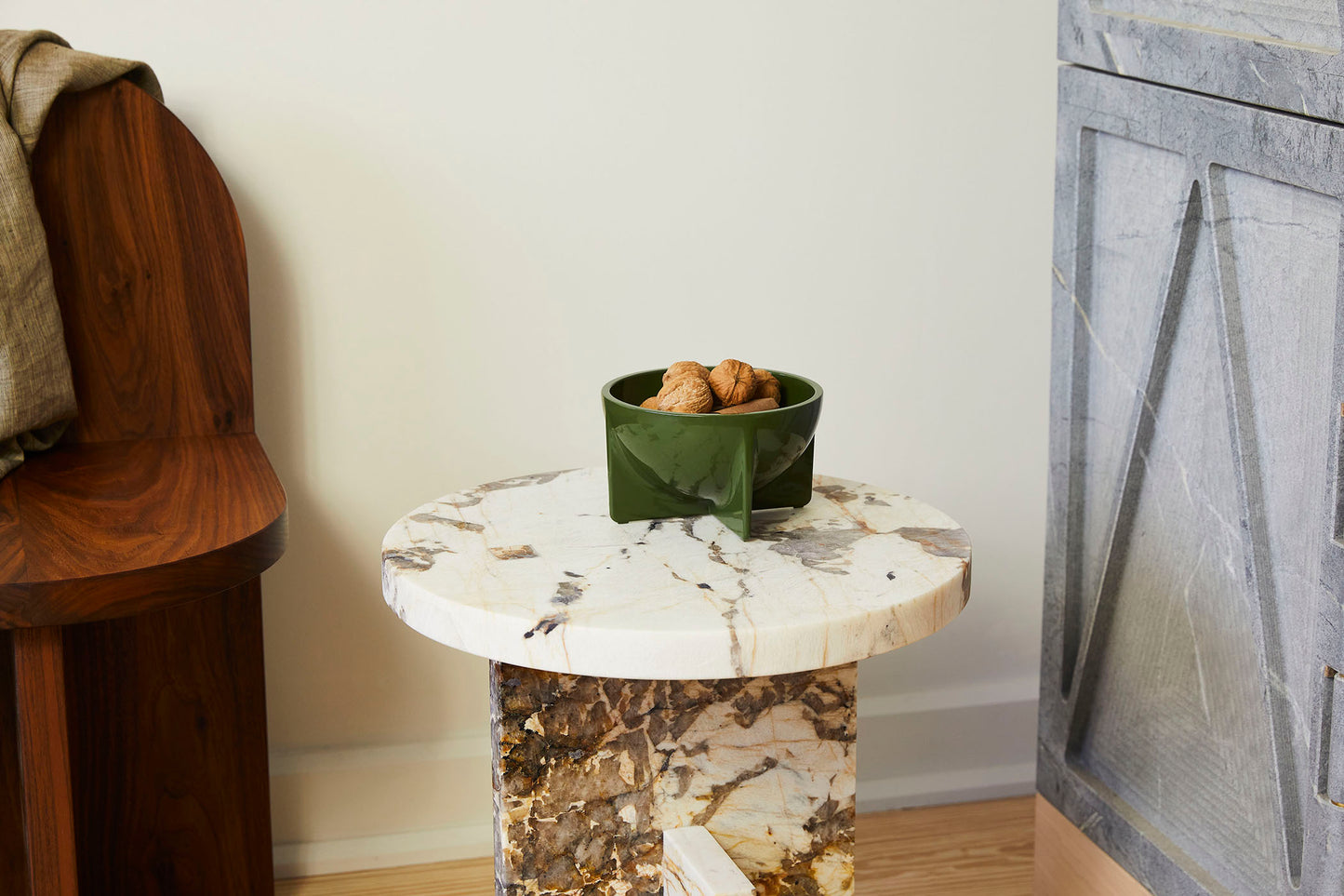 STANDING BOWL - SMALL ROUND