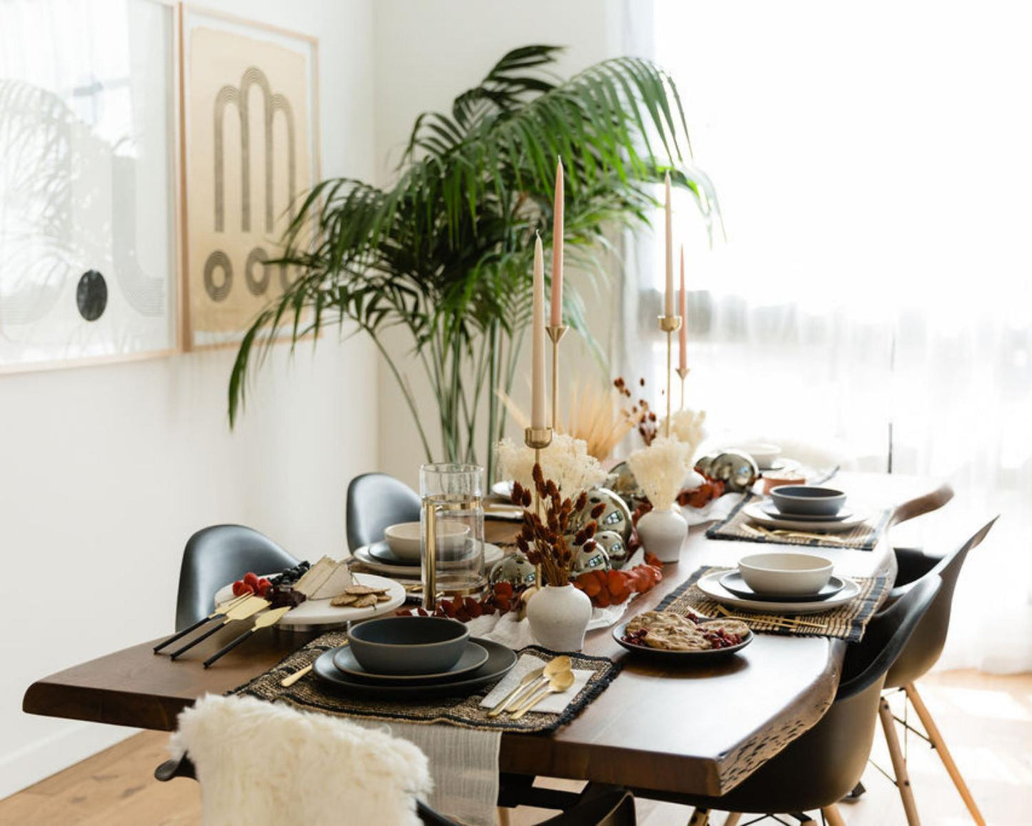 SPINDLE CANDLE HOLDERS - CONE