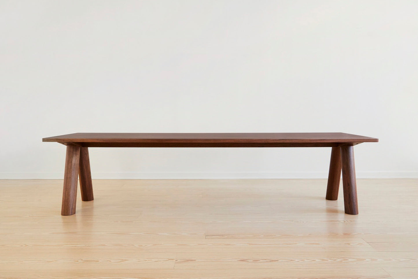 COLUMN WORK TABLE Angled Leg / Desk with Lighting