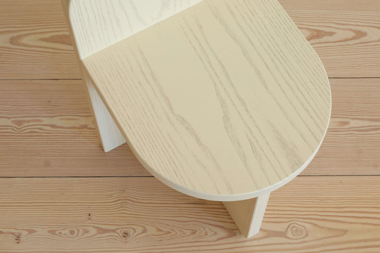 Wood Tombstone Chair_In Stock