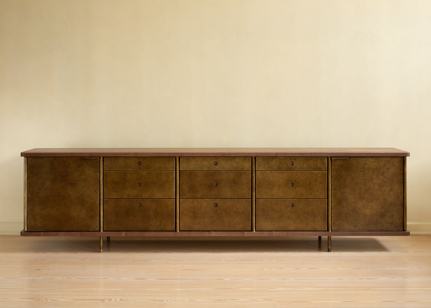 STRATA CREDENZA Five Bay