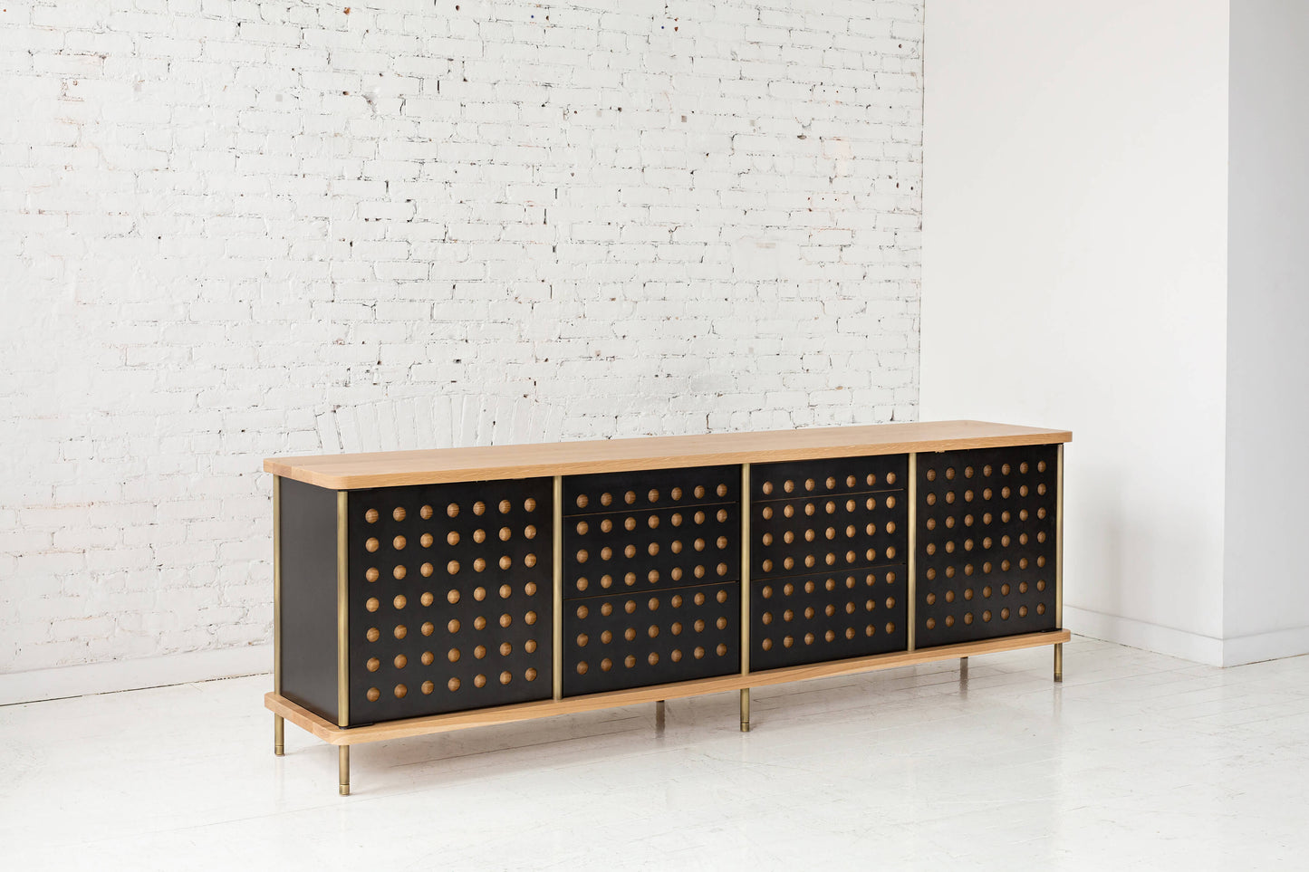STRATA CREDENZA Four Bay