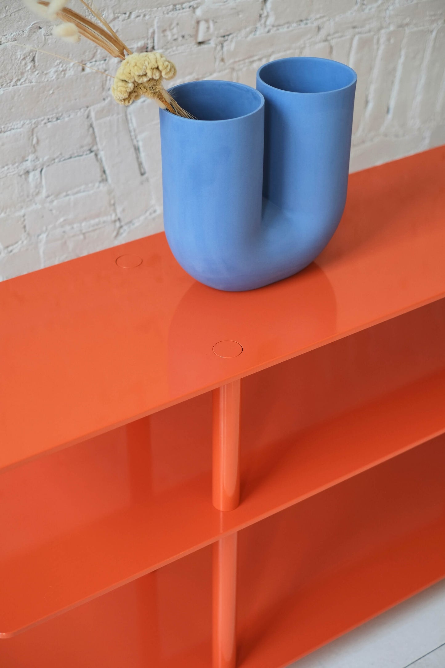 STRATA LOW SHELF Metal