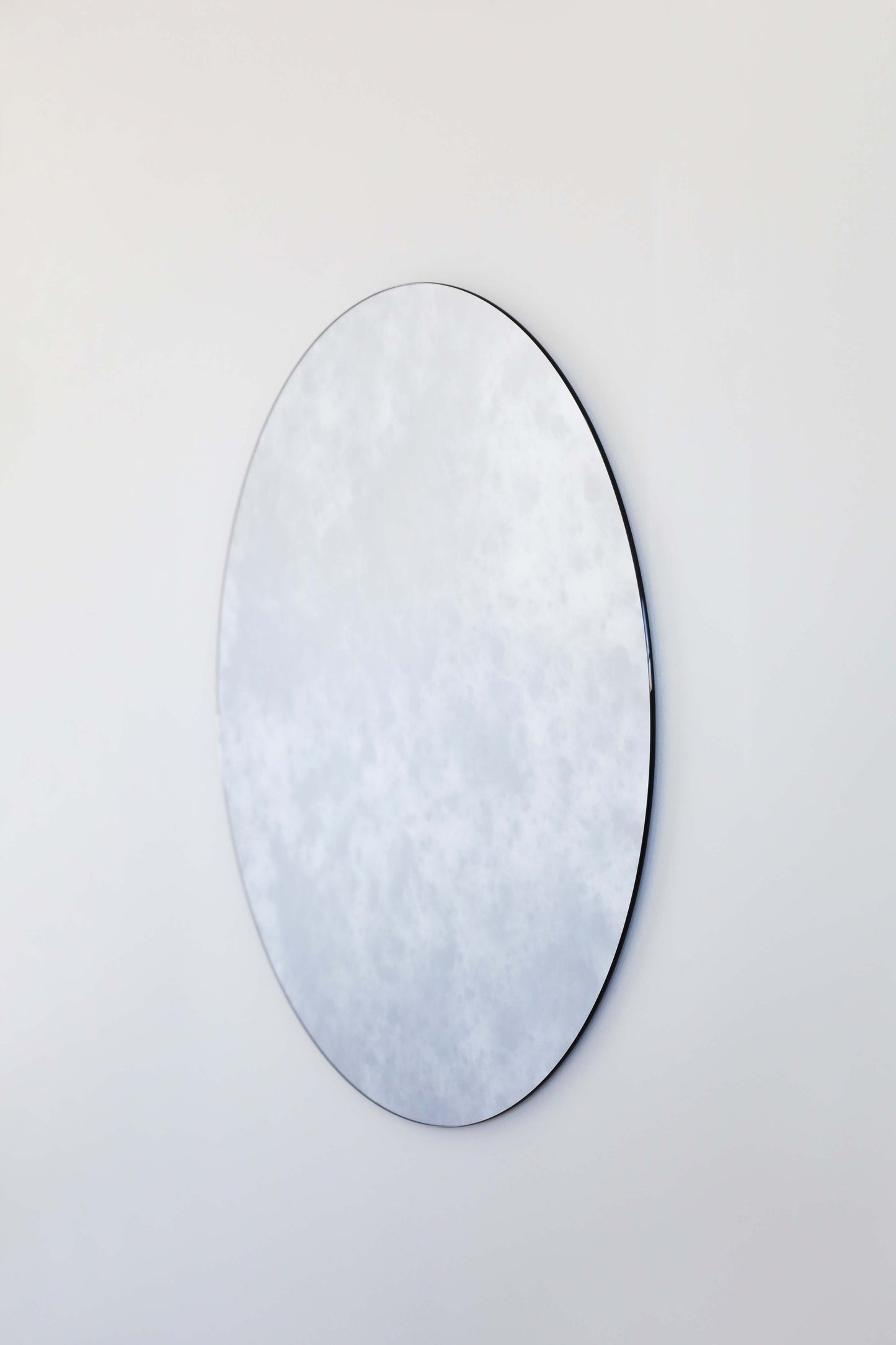 LOW PROFILE MIRROR