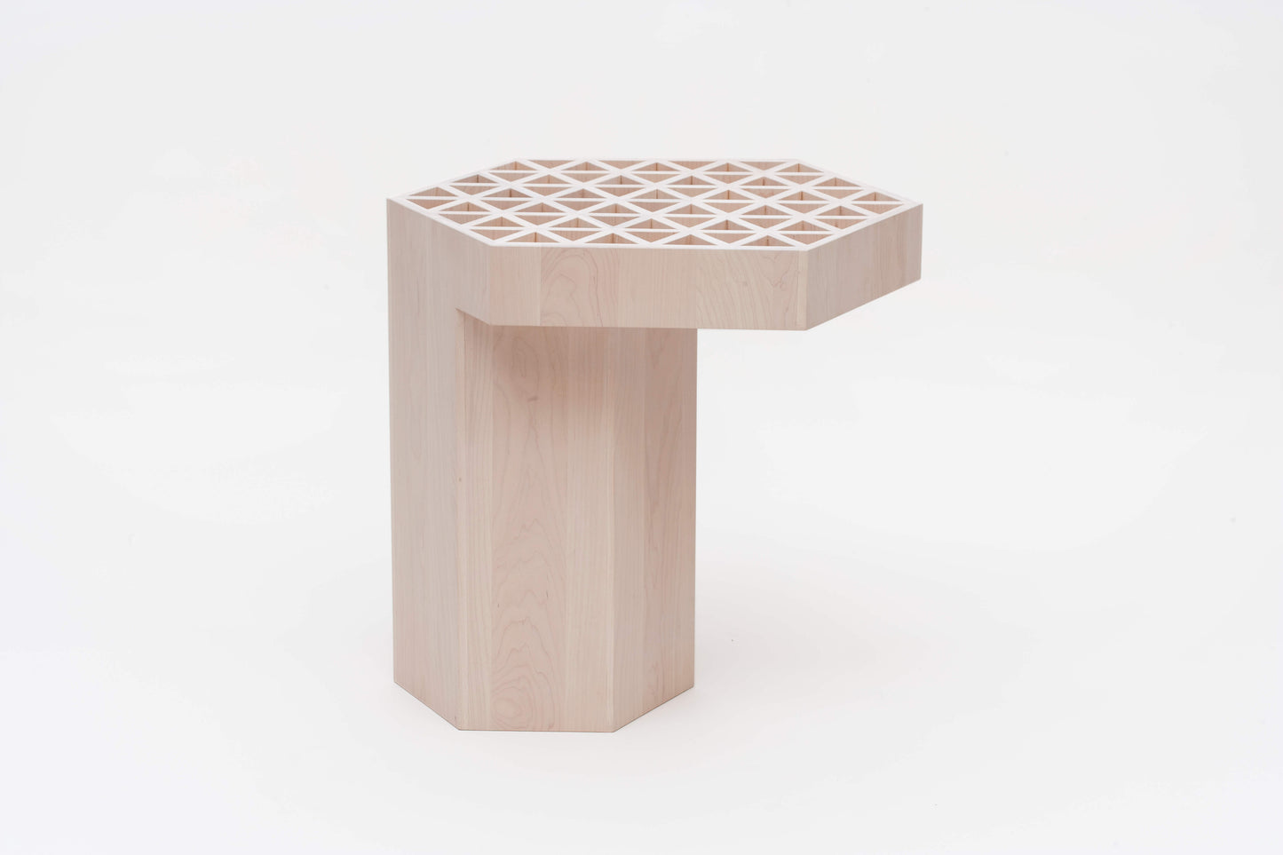 Photo: Clemens Kois || Assemblage Side Table